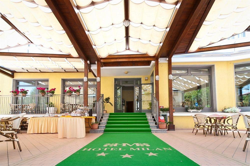 Hotel Milan Rosolina Mare Exteriör bild